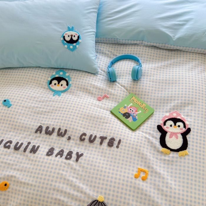 91家纺网 家纺一手货源 找家纺 如意朵 2026新款全棉小清新绣花四件套第一批 企鹅抱抱