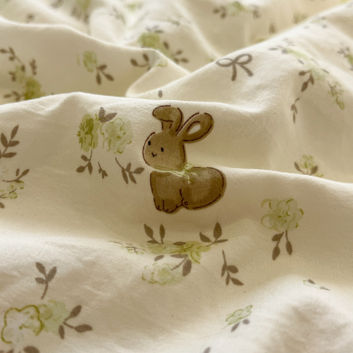 91家纺网 家纺一手货源 找家纺 一加一 2026新款雅棉活性印花大豆夏被四件套 夏凉被空调被 叶初开