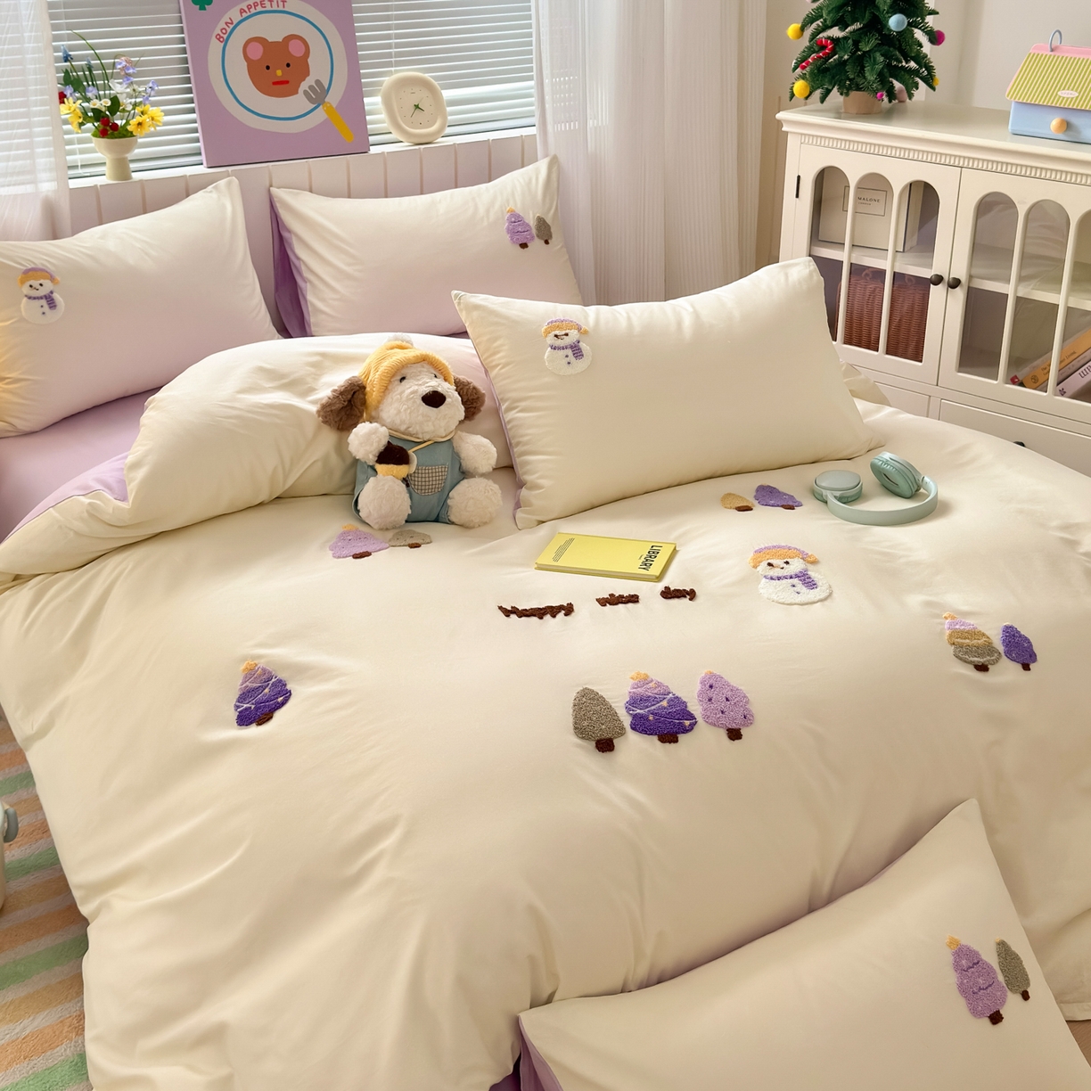 91家纺网 家纺一手货源 找家纺 如意朵 2026新款全棉小清新绣花四件套第一批 童话森林米