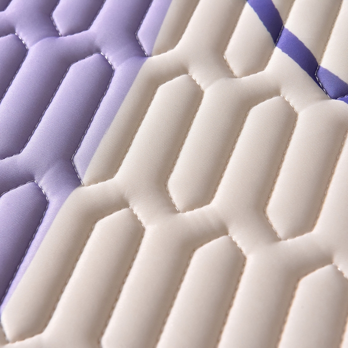 91家纺网 家纺一手货源 找家纺 炫拼家纺 2026新款凉感丝大版卡通乳胶凉席三件套 指腚发财