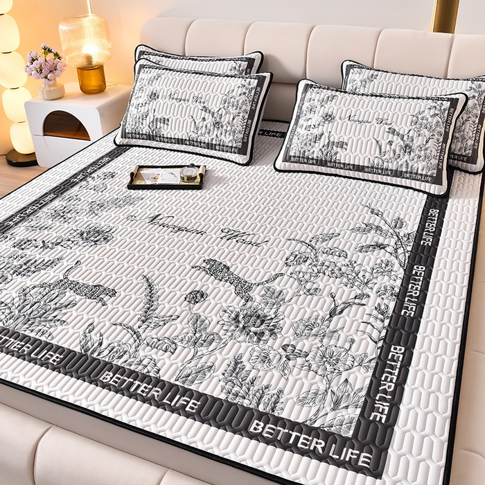 91家纺网 家纺一手货源 找家纺 炫拼家纺 2026新款凉感丝大版卡通乳胶凉席三件套 从林豹-灰