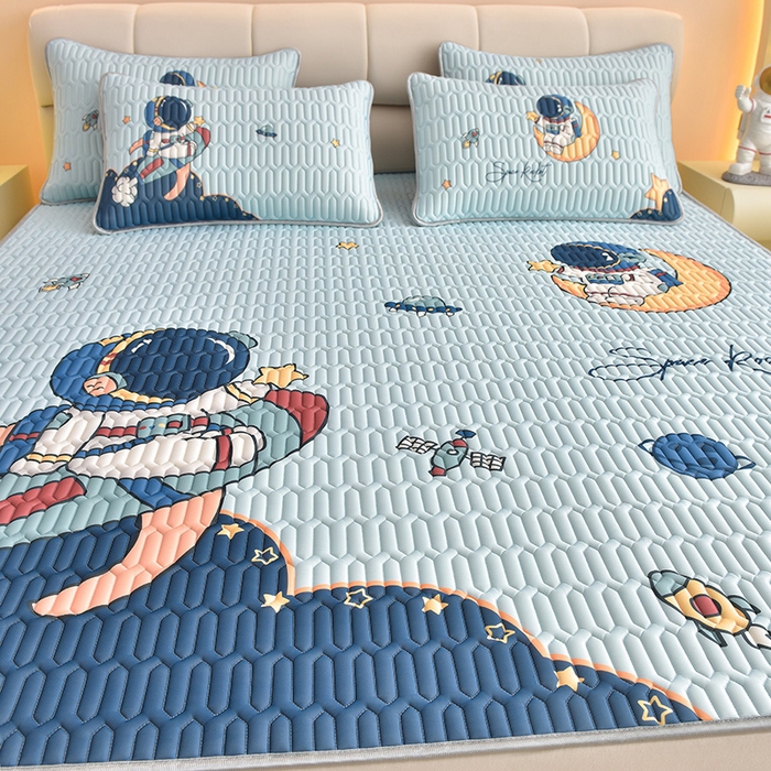 91家纺网 家纺一手货源 找家纺 炫拼家纺 2026新款凉感丝大版卡通乳胶凉席三件套 宇航员