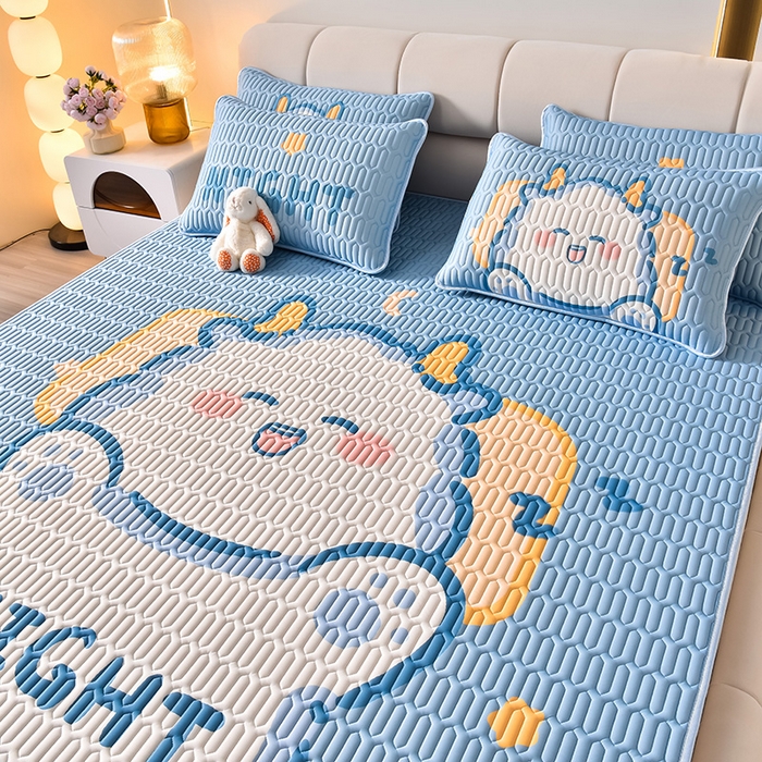 91家纺网 家纺一手货源 找家纺 炫拼家纺 2026新款凉感丝大版卡通乳胶凉席三件套 龙宝