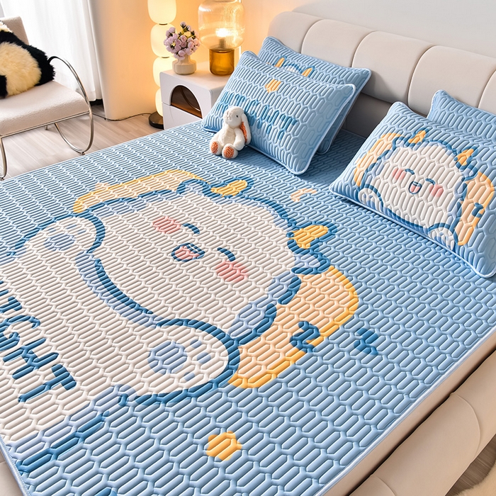 91家纺网 家纺一手货源 找家纺 炫拼家纺 2026新款凉感丝大版卡通乳胶凉席三件套 龙宝