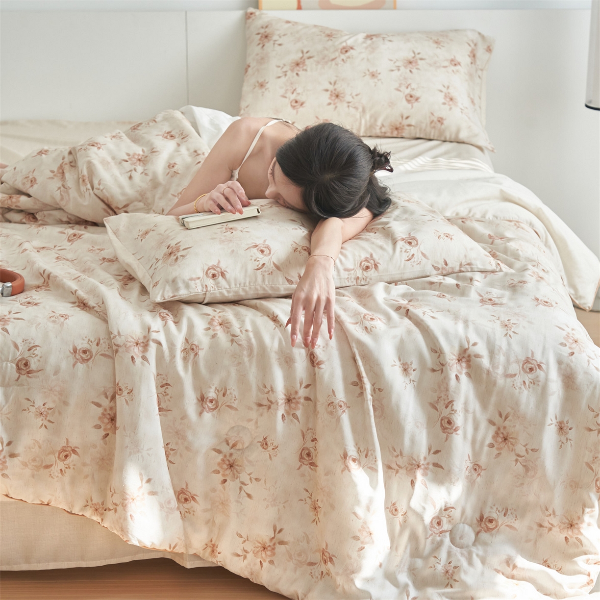 91家纺网 家纺一手货源 找家纺 恬思语家纺 2026新款天丝麻大豆印花夏被夏凉被空调被 花叶秋