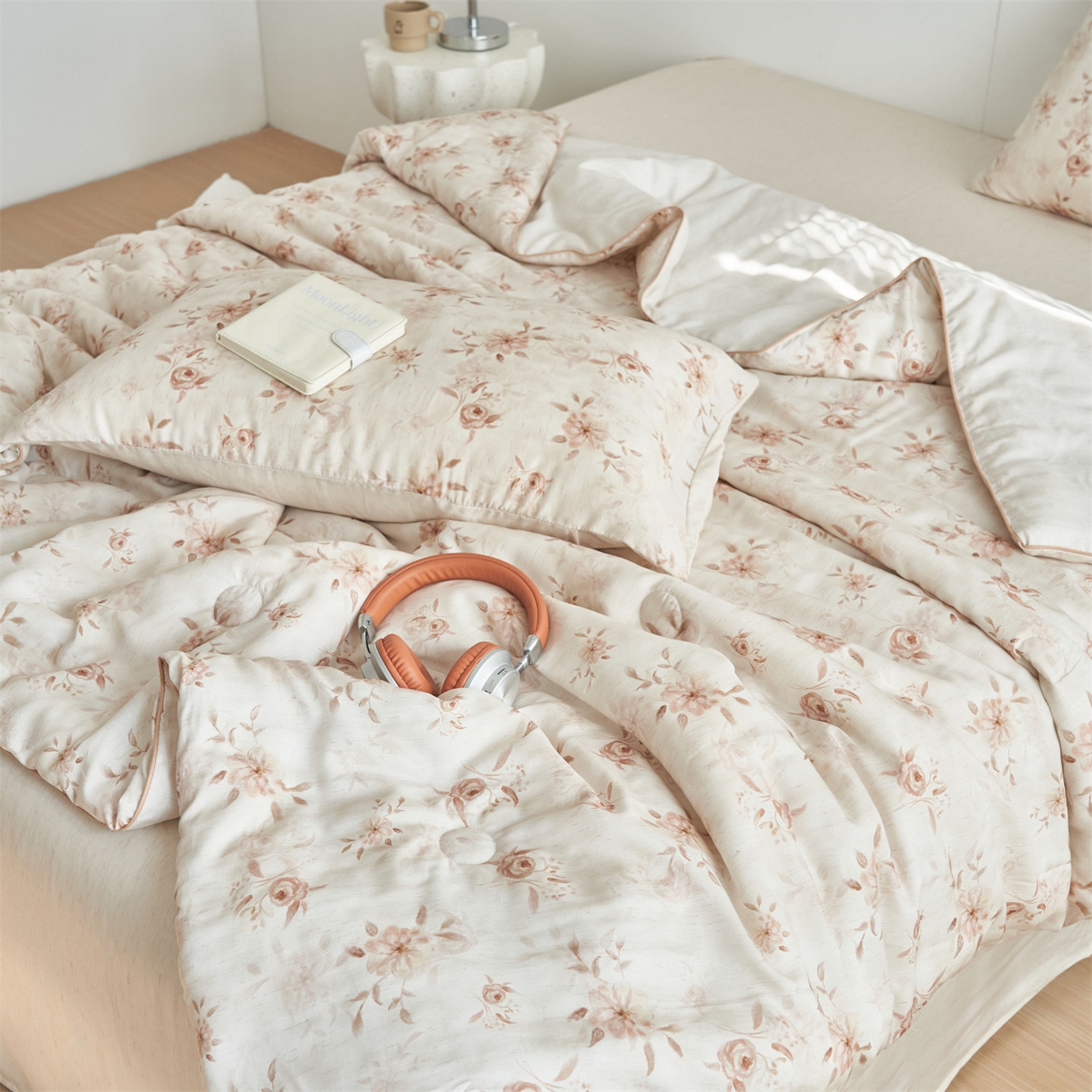 91家纺网 家纺一手货源 找家纺 恬思语家纺 2026新款天丝麻大豆印花夏被夏凉被空调被 花叶秋