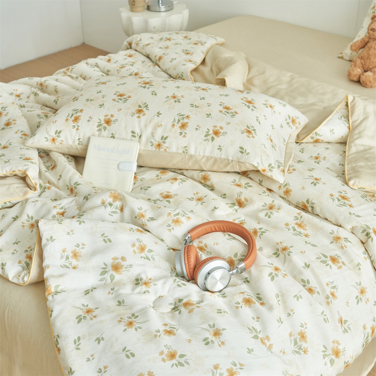 91家纺网 家纺一手货源 找家纺 恬思语家纺 2026新款天丝麻大豆印花夏被夏凉被空调被 花叶伴舞