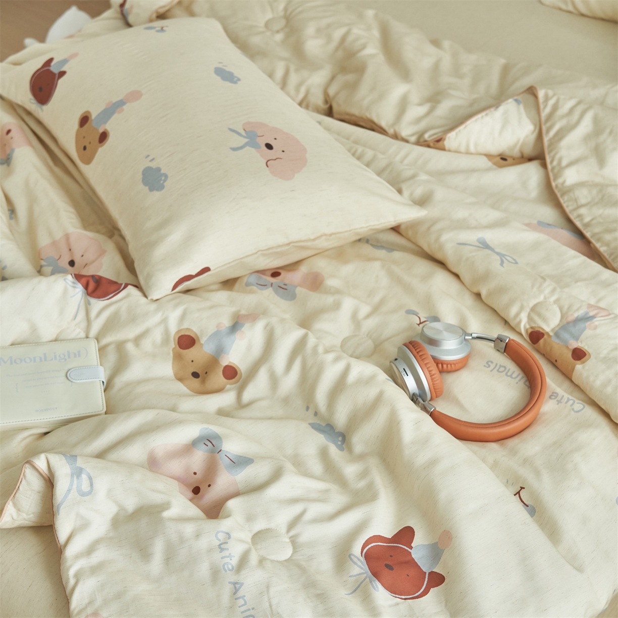 91家纺网 家纺一手货源 找家纺 恬思语家纺 2026新款天丝麻大豆印花夏被夏凉被空调被 萌宠小熊