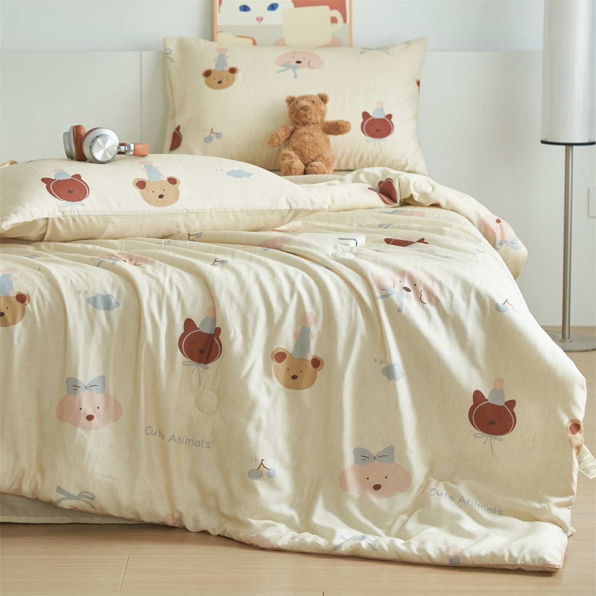 91家纺网 家纺一手货源 找家纺 恬思语家纺 2026新款天丝麻大豆印花夏被夏凉被空调被 萌宠小熊