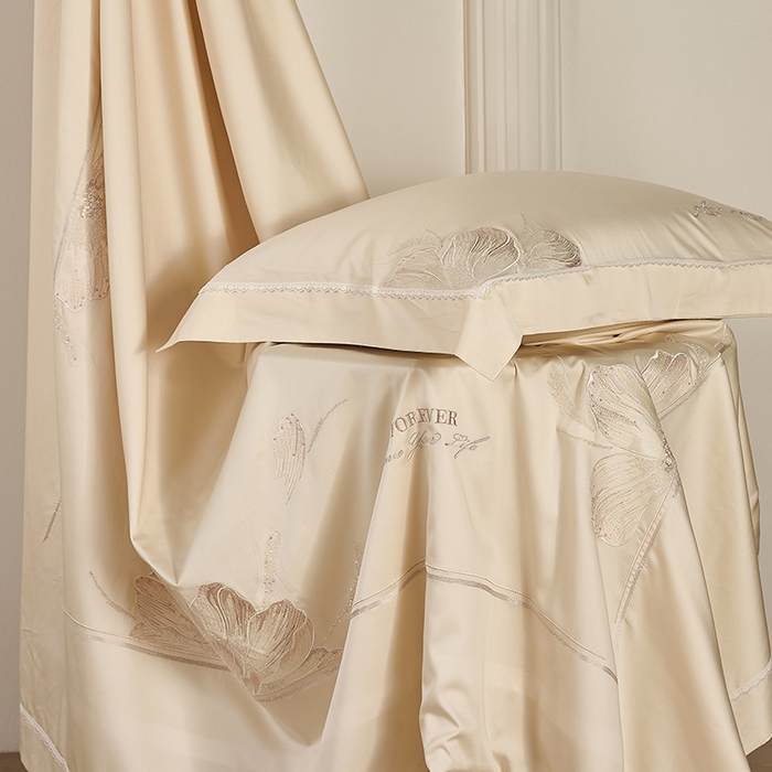 91家纺网 家纺一手货源 找家纺 诗黛尔家纺 2026春夏云朵棉刺绣四件套 香颂系列 香颂-香槟金