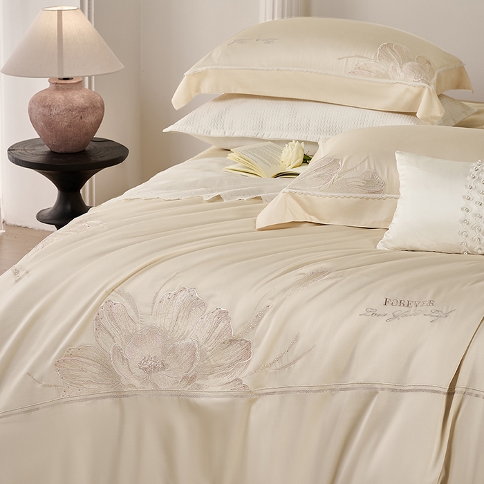 91家纺网 家纺一手货源 找家纺 诗黛尔家纺 2026春夏云朵棉刺绣四件套 香颂系列 香颂-香槟金