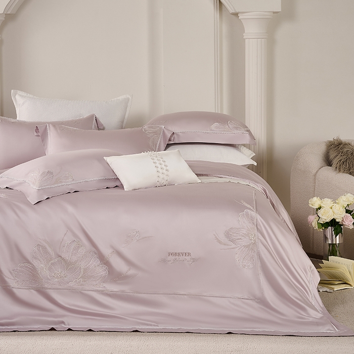 91家纺网 家纺一手货源 找家纺 诗黛尔家纺 2026春夏云朵棉刺绣四件套 香颂系列 香颂-优雅紫