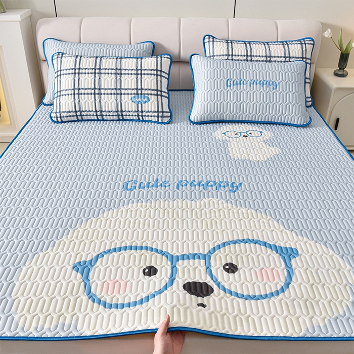 91家纺网 家纺一手货源 找家纺 （总）炫拼家纺 2026新款凉感丝大版卡通乳胶凉席三件套