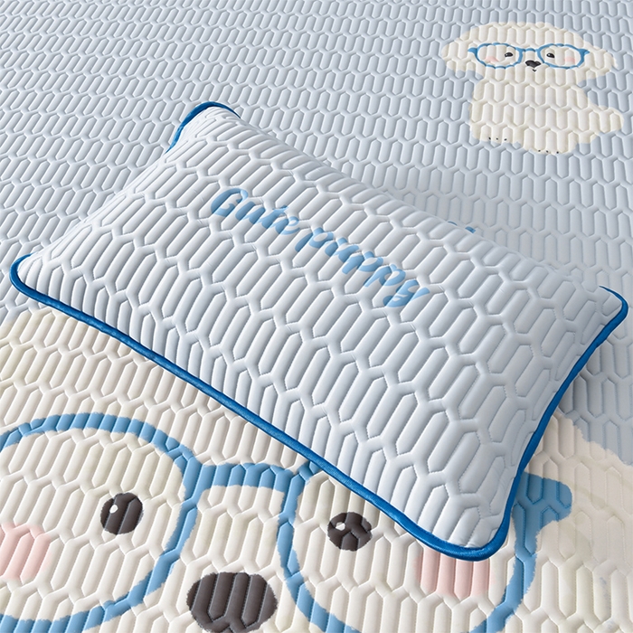 91家纺网 家纺一手货源 找家纺 （总）炫拼家纺 2026新款凉感丝大版卡通乳胶凉席三件套