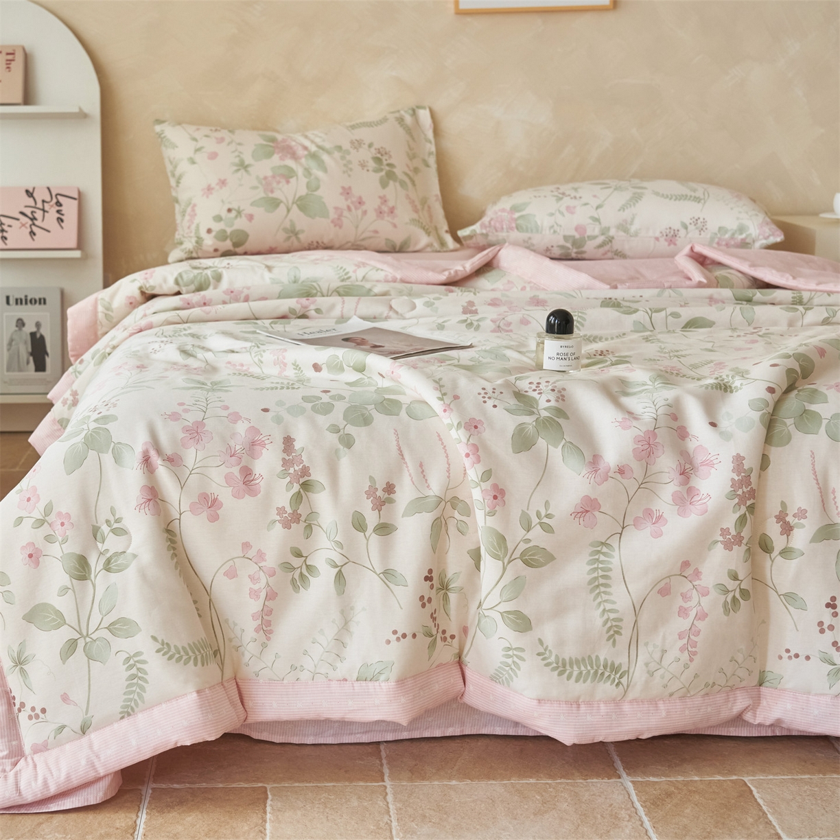 91家纺网 家纺一手货源 找家纺 恬思语家纺 2026春夏新款里外全棉印花棉花夏被空调被夏凉被夏被四件套 花春城