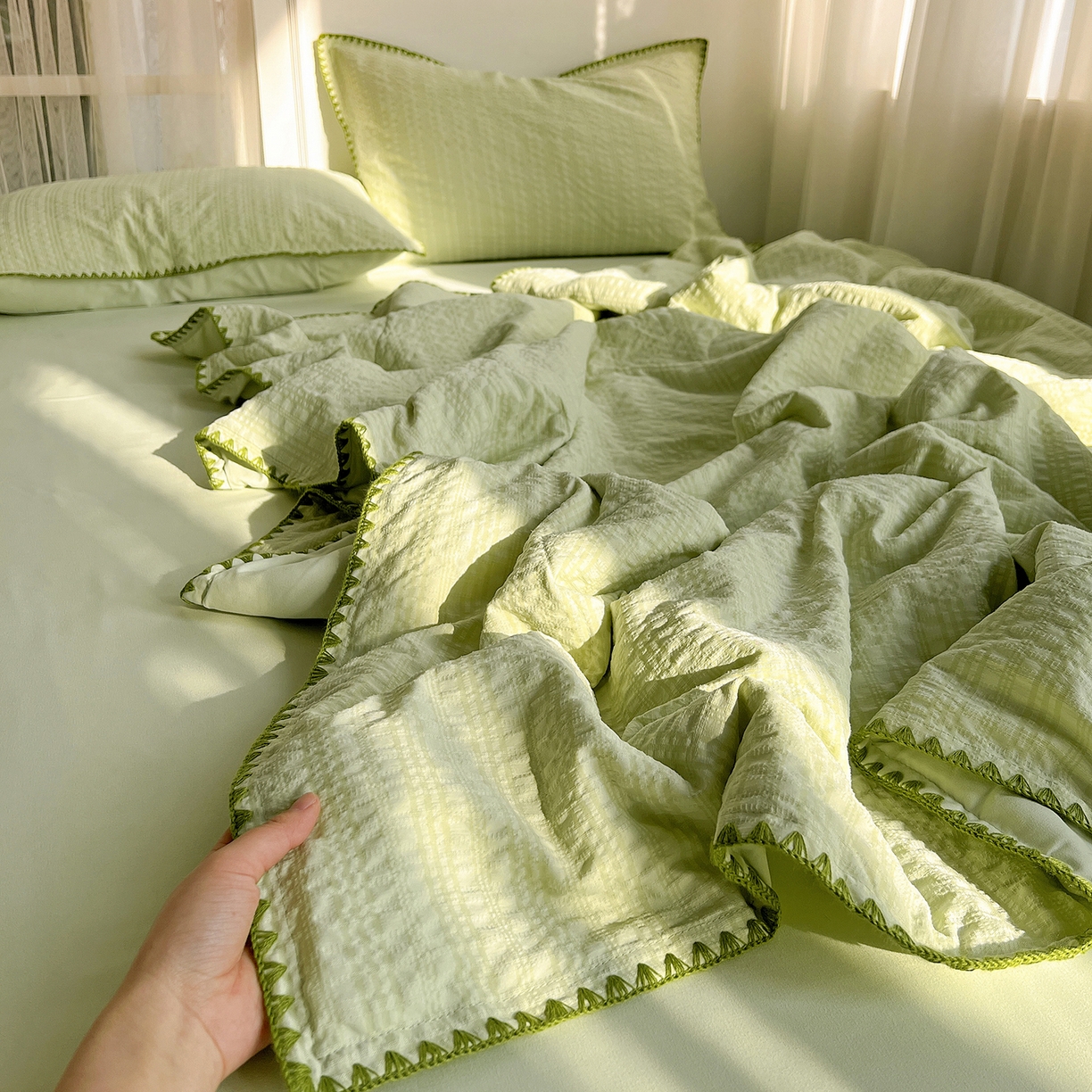 91家纺网 家纺一手货源 找家纺 （总）一比一家纺 2026新款泡泡纱三角针夏被四件套--纯色系列