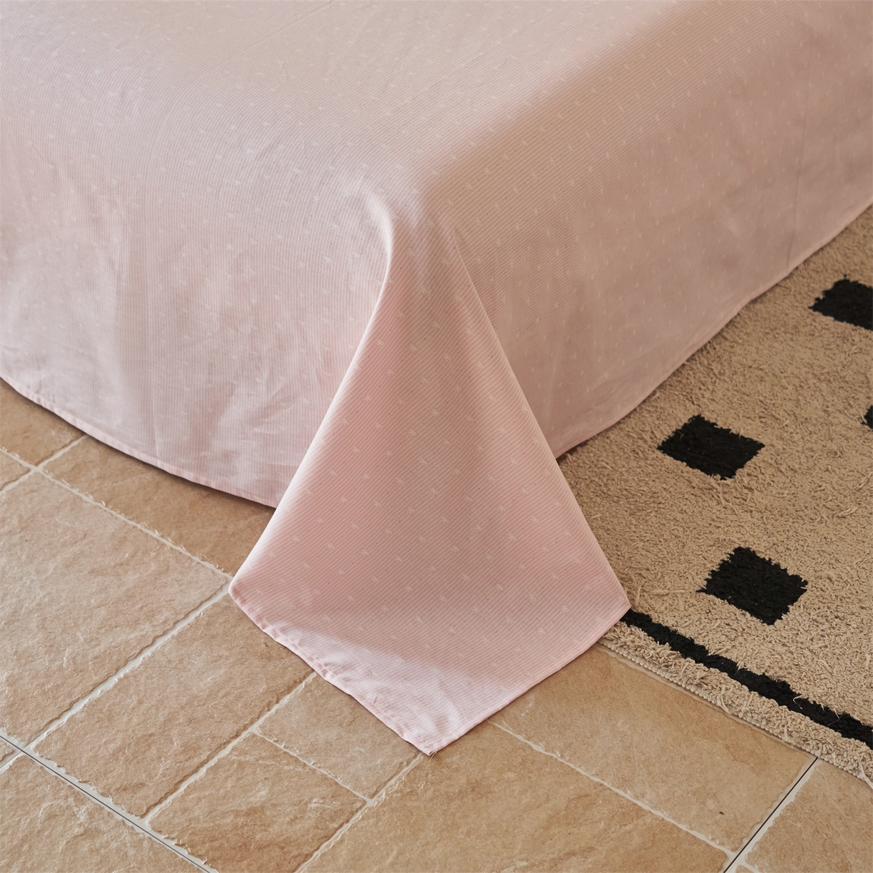 91家纺网 家纺一手货源 找家纺 恬思语家纺 2026春夏新款里外全棉印花棉花夏被空调被夏凉被夏被四件套 花春城