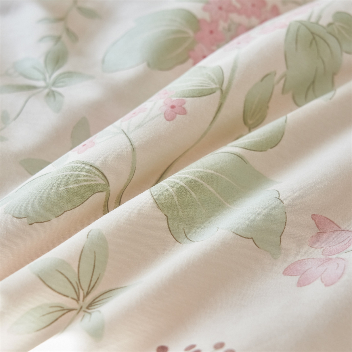 91家纺网 家纺一手货源 找家纺 恬思语家纺 2026春夏新款里外全棉印花棉花夏被空调被夏凉被夏被四件套 花春城