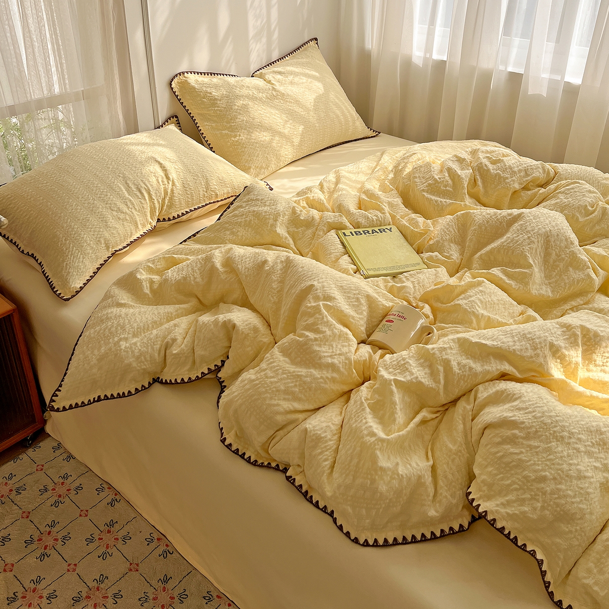 91家纺网 家纺一手货源 找家纺 一比一家纺 2026新款泡泡纱三角针四件套--纯色系列 奶油黄