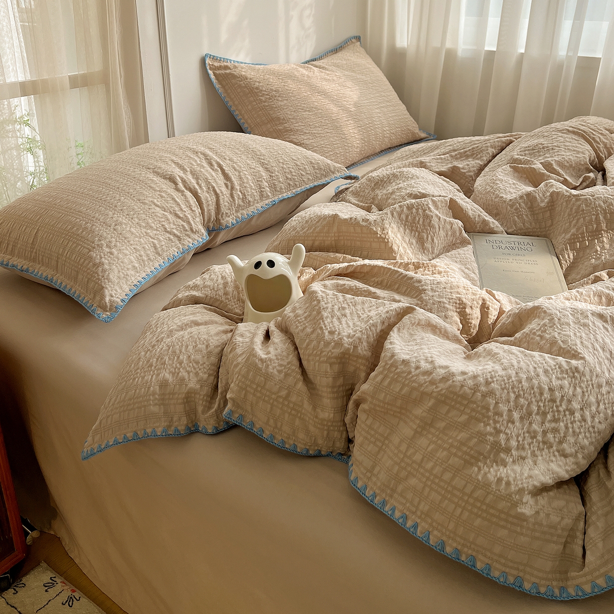 91家纺网 家纺一手货源 找家纺 一比一家纺 2026新款泡泡纱三角针四件套--纯色系列 燕麦咖