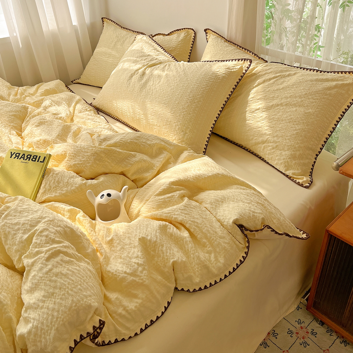 91家纺网 家纺一手货源 找家纺 一比一家纺 2026新款泡泡纱三角针四件套--纯色系列 奶油黄