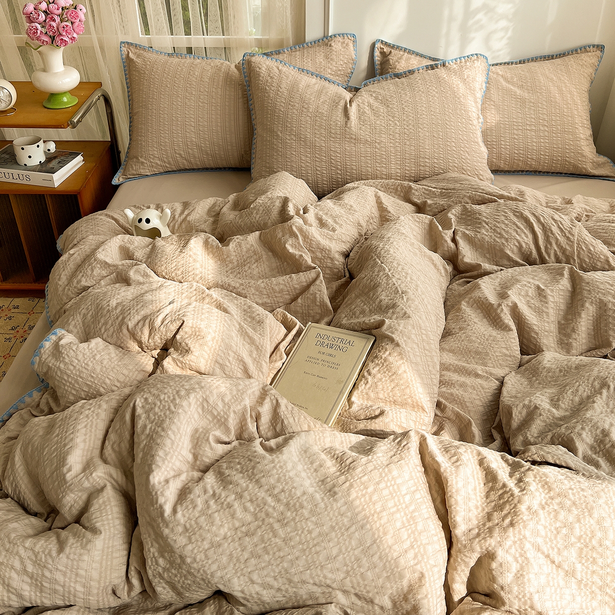 91家纺网 家纺一手货源 找家纺 一比一家纺 2026新款泡泡纱三角针四件套--纯色系列 燕麦咖