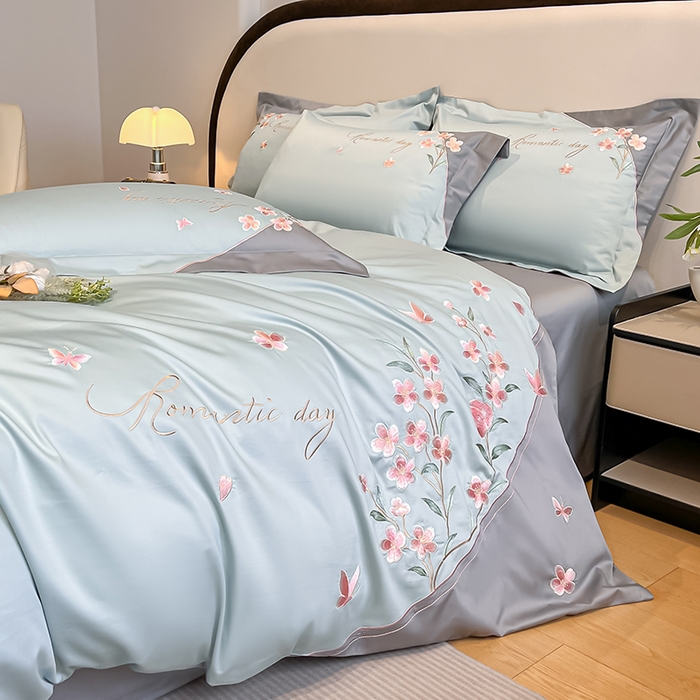 91家纺网 家纺一手货源 找家纺 桃园 新品纯棉全棉长绒棉刺绣绣花高端礼盒四件套-花语 花语-飘蓝