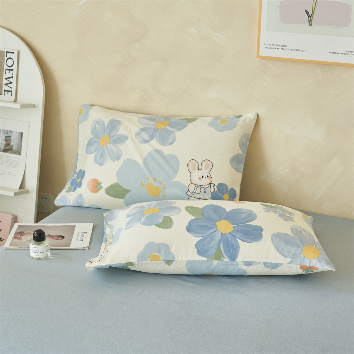 91家纺网 家纺一手货源 找家纺 恬思语家纺 2026春夏新款里外全棉印花棉花夏被空调被夏凉被夏被四件套 花涧小兔-蓝