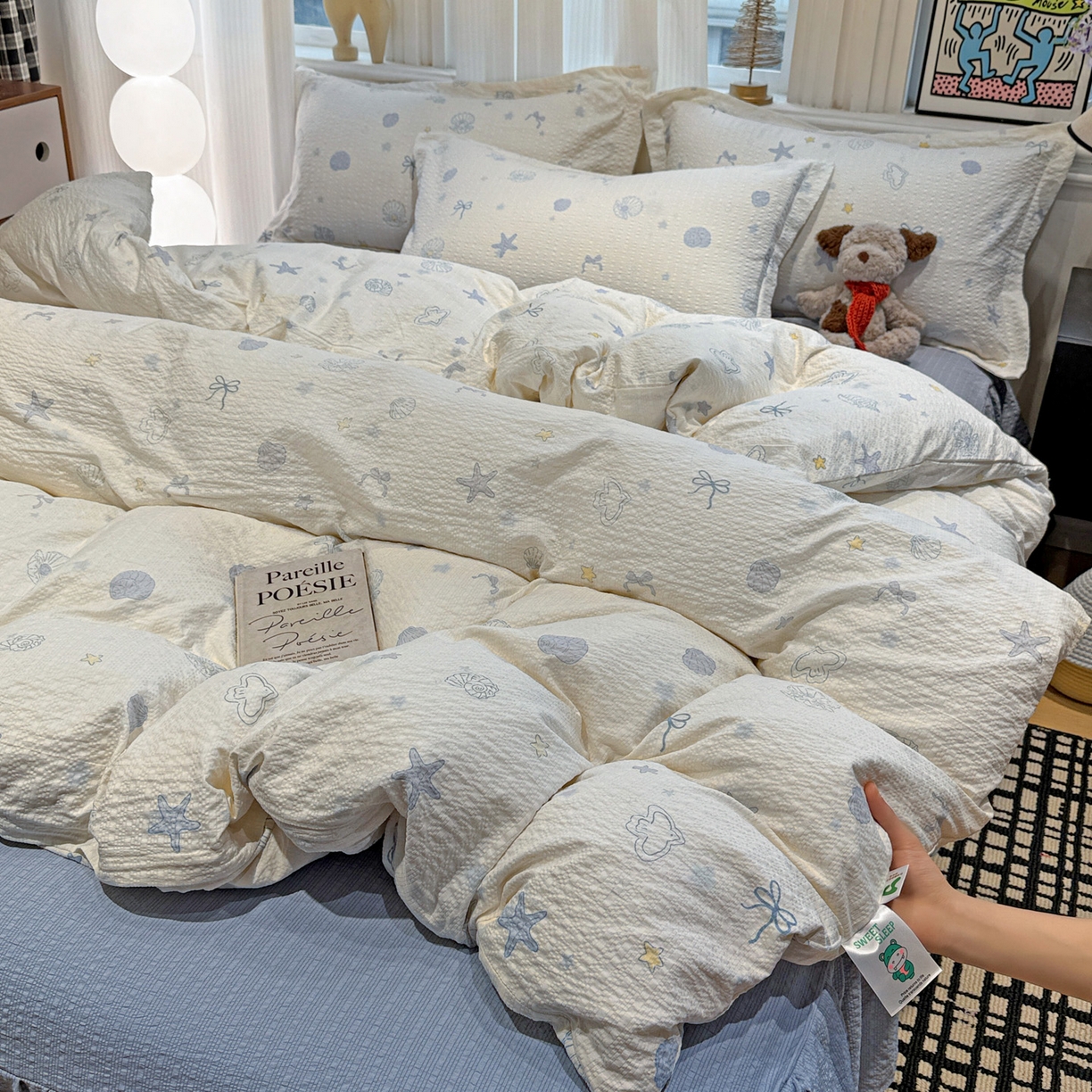 91家纺网 家纺一手货源 找家纺 富米莱（原臻工厂） 2026新款云感泡芙棉小清新印花简约床盖床裙四件套一小红书推荐 简约-海盐日记