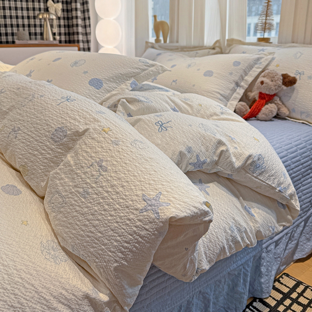 91家纺网 家纺一手货源 找家纺 富米莱（原臻工厂） 2026新款云感泡芙棉小清新印花简约床盖床裙四件套一小红书推荐 简约-海盐日记