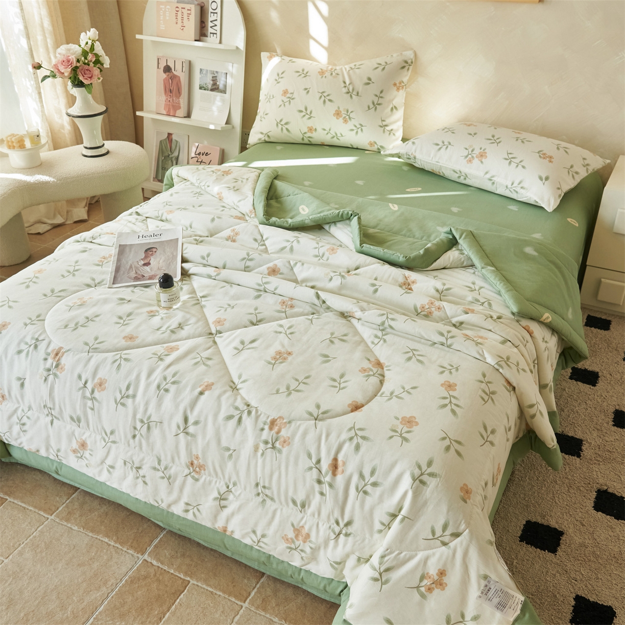 91家纺网 家纺一手货源 找家纺 恬思语家纺 2026春夏新款里外全棉印花棉花夏被空调被夏凉被夏被四件套 花叶青风