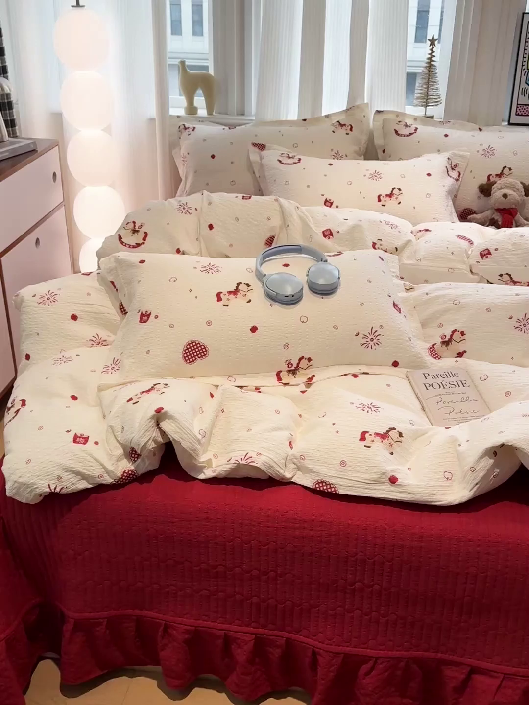 91家纺网 家纺一手货源 找家纺 富米莱（原臻工厂） 2026新款云感泡芙棉小清新印花简约床盖床裙四件套一小红书推荐 简约-红色小马