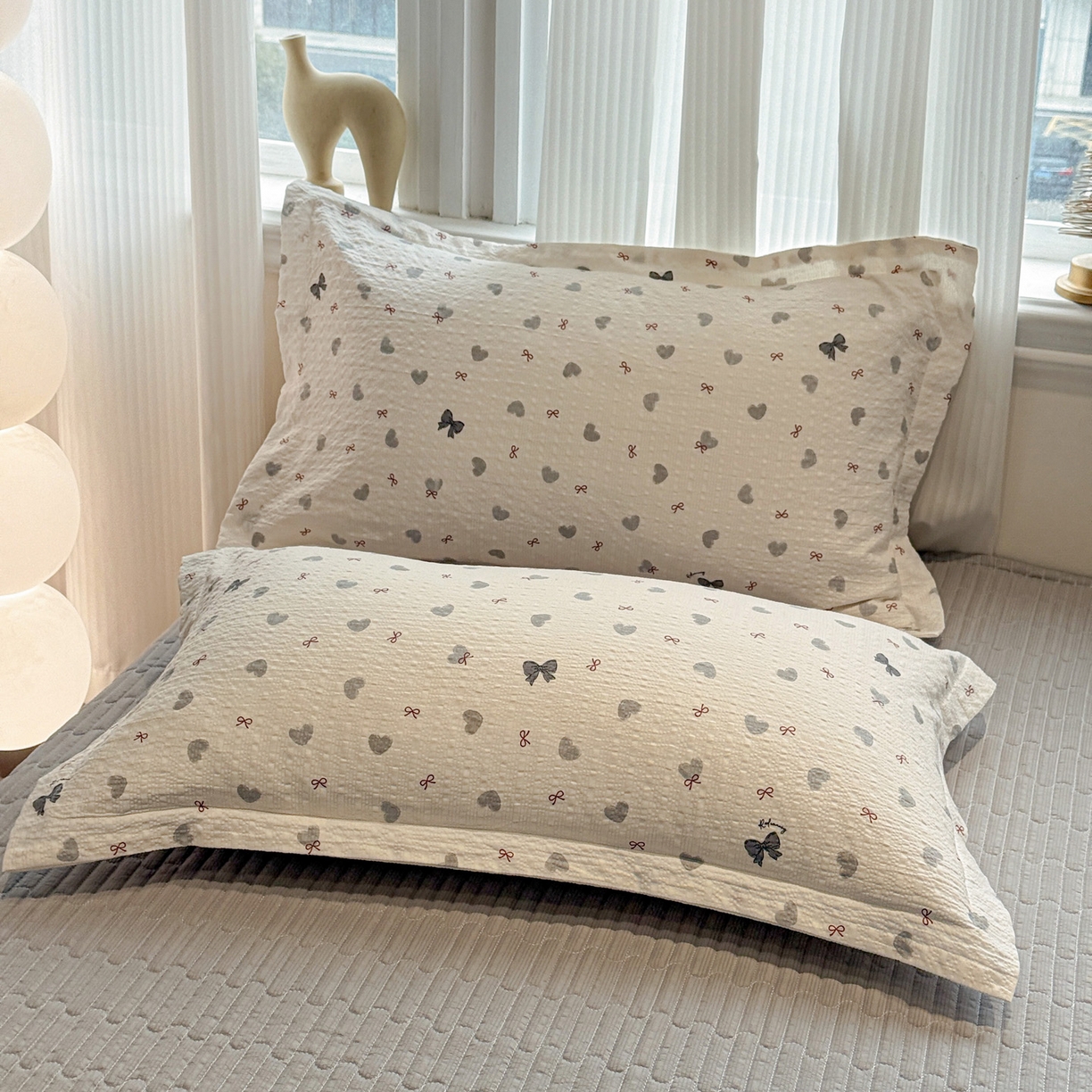 91家纺网 家纺一手货源 找家纺 富米莱（原臻工厂） 2026新款云感泡芙棉小清新印花简约床盖床裙四件套一小红书推荐 简约-灰蝴蝶结