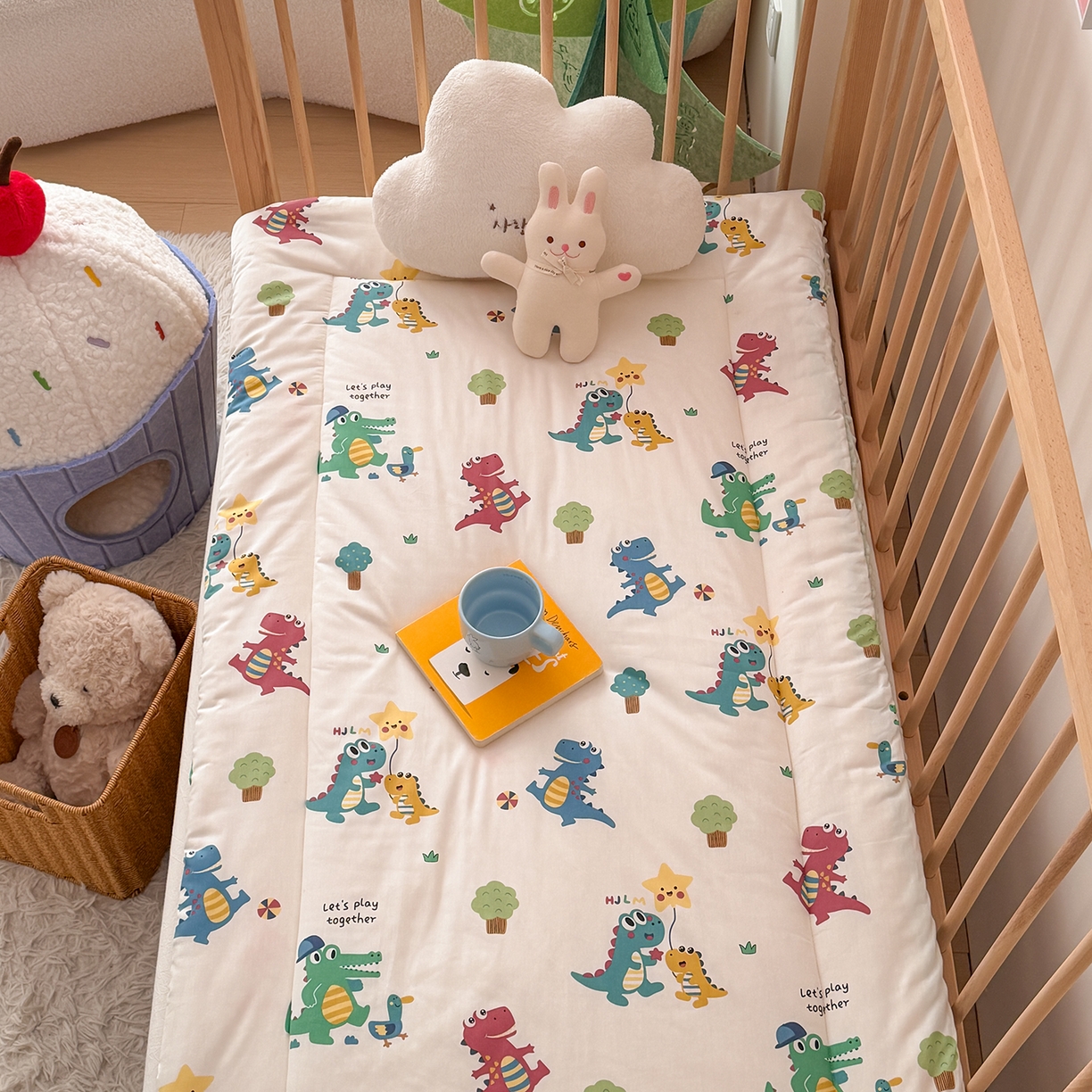 91家纺网 家纺一手货源 找家纺 嗨生活 2026新款全棉儿童床垫幼儿园床垫床褥拼床床垫 奇妙恐龙