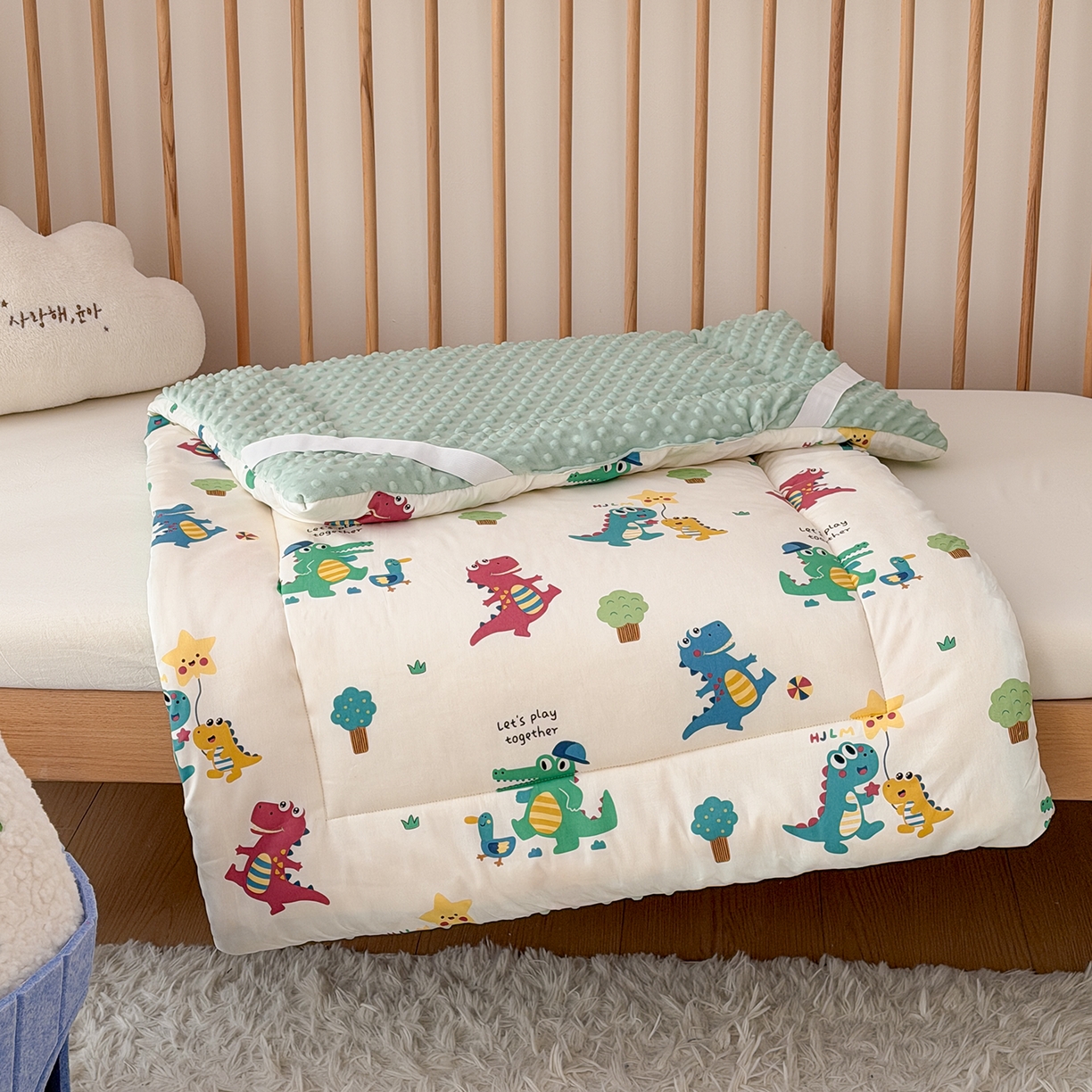 91家纺网 家纺一手货源 找家纺 嗨生活 2026新款全棉儿童床垫幼儿园床垫床褥拼床床垫 奇妙恐龙