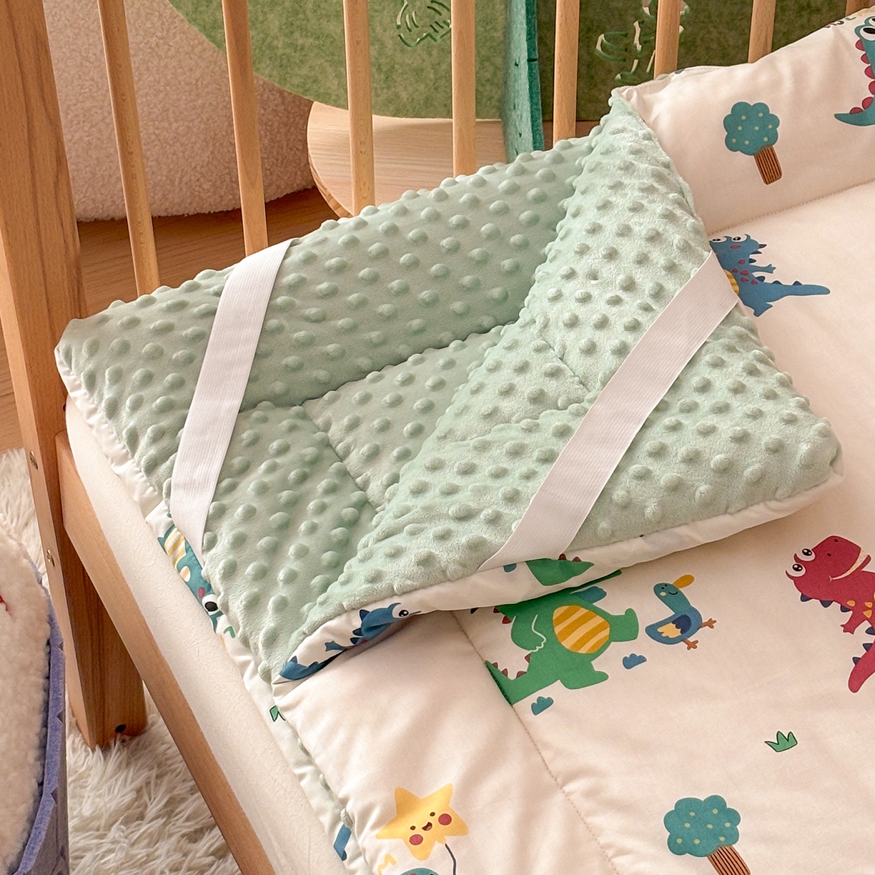 91家纺网 家纺一手货源 找家纺 嗨生活 2026新款全棉儿童床垫幼儿园床垫床褥拼床床垫 奇妙恐龙