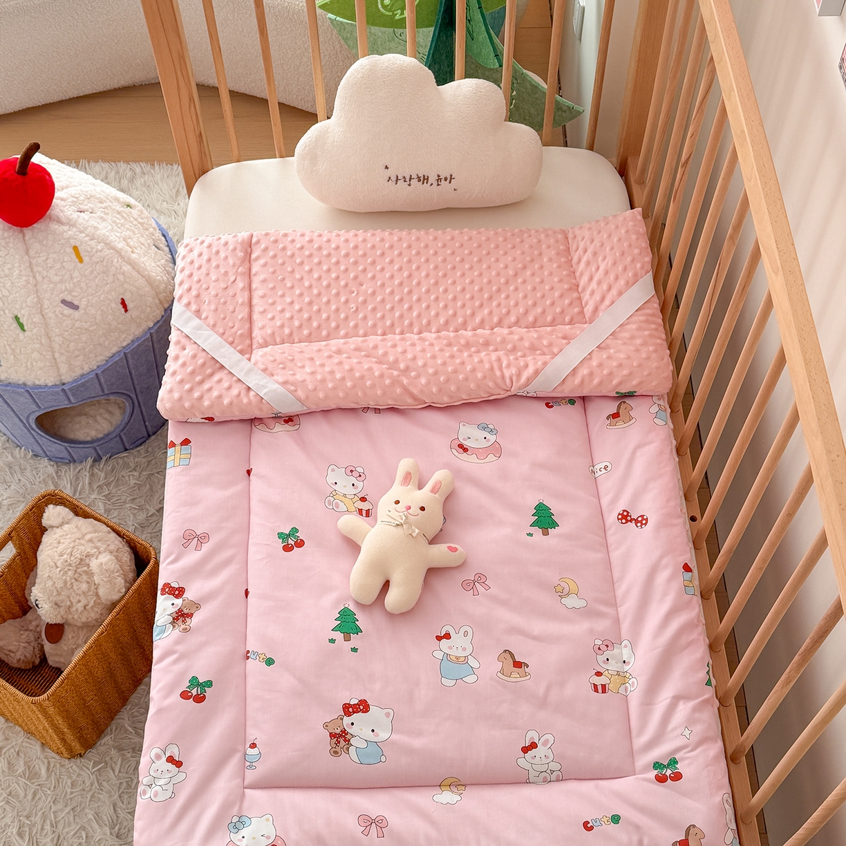 91家纺网 家纺一手货源 找家纺 嗨生活 2026新款全棉儿童床垫幼儿园床垫床褥拼床床垫 粉红猫