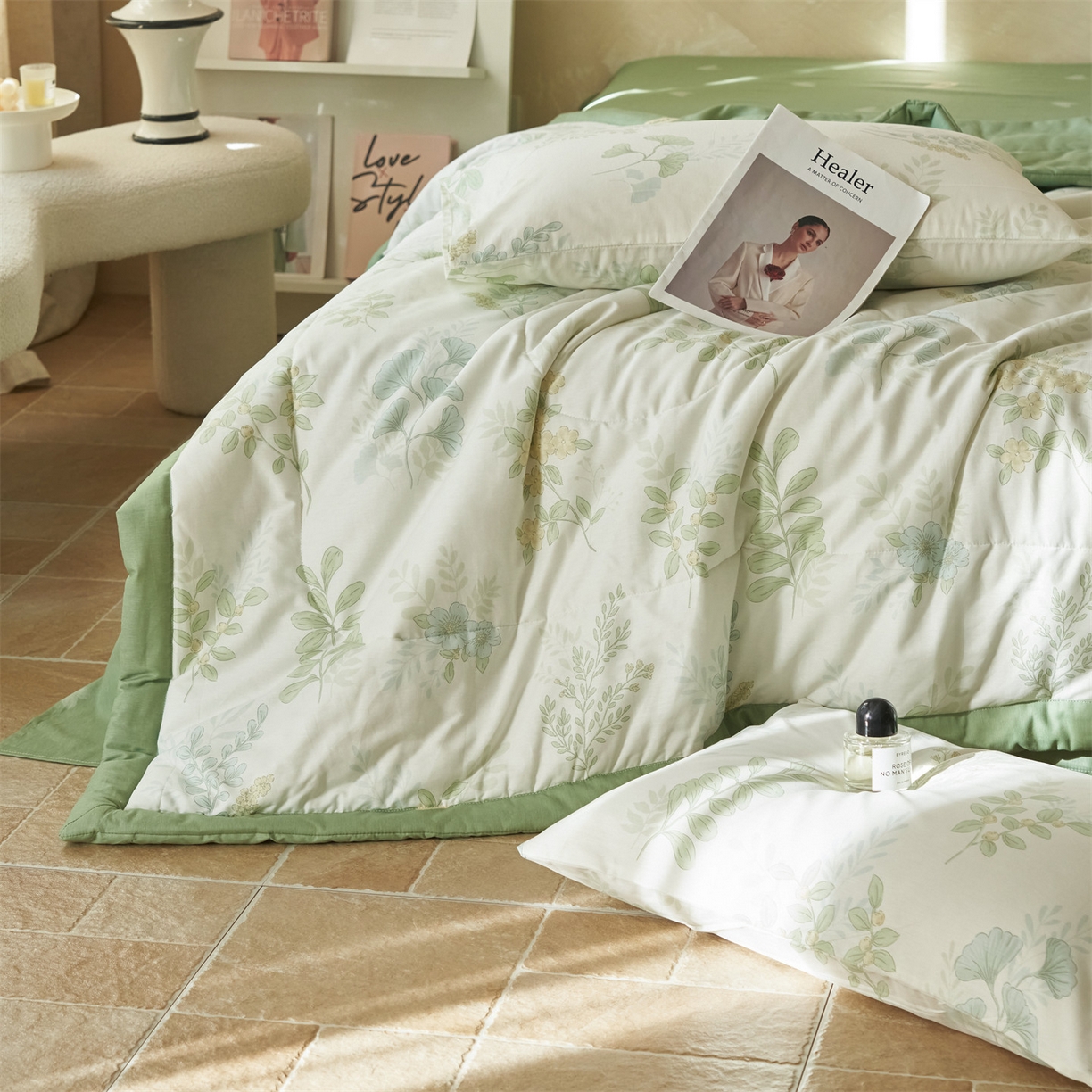 91家纺网 家纺一手货源 找家纺 恬思语家纺 2026春夏新款里外全棉印花棉花夏被空调被夏凉被夏被四件套 花在云端