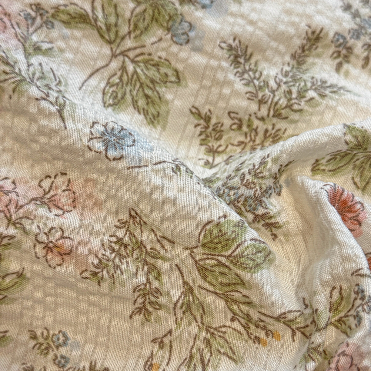 91家纺网 家纺一手货源 找家纺 富米莱（原臻工厂） 2026新款云感泡芙棉小清新印花简约床盖床裙四件套一小红书推荐 简约-莓果庄园