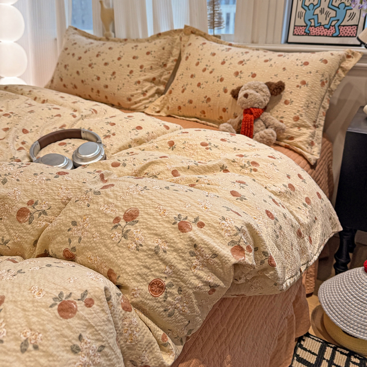 91家纺网 家纺一手货源 找家纺 富米莱（原臻工厂） 2026新款云感泡芙棉小清新印花简约床盖床裙四件套一小红书推荐 简约-秋日果园