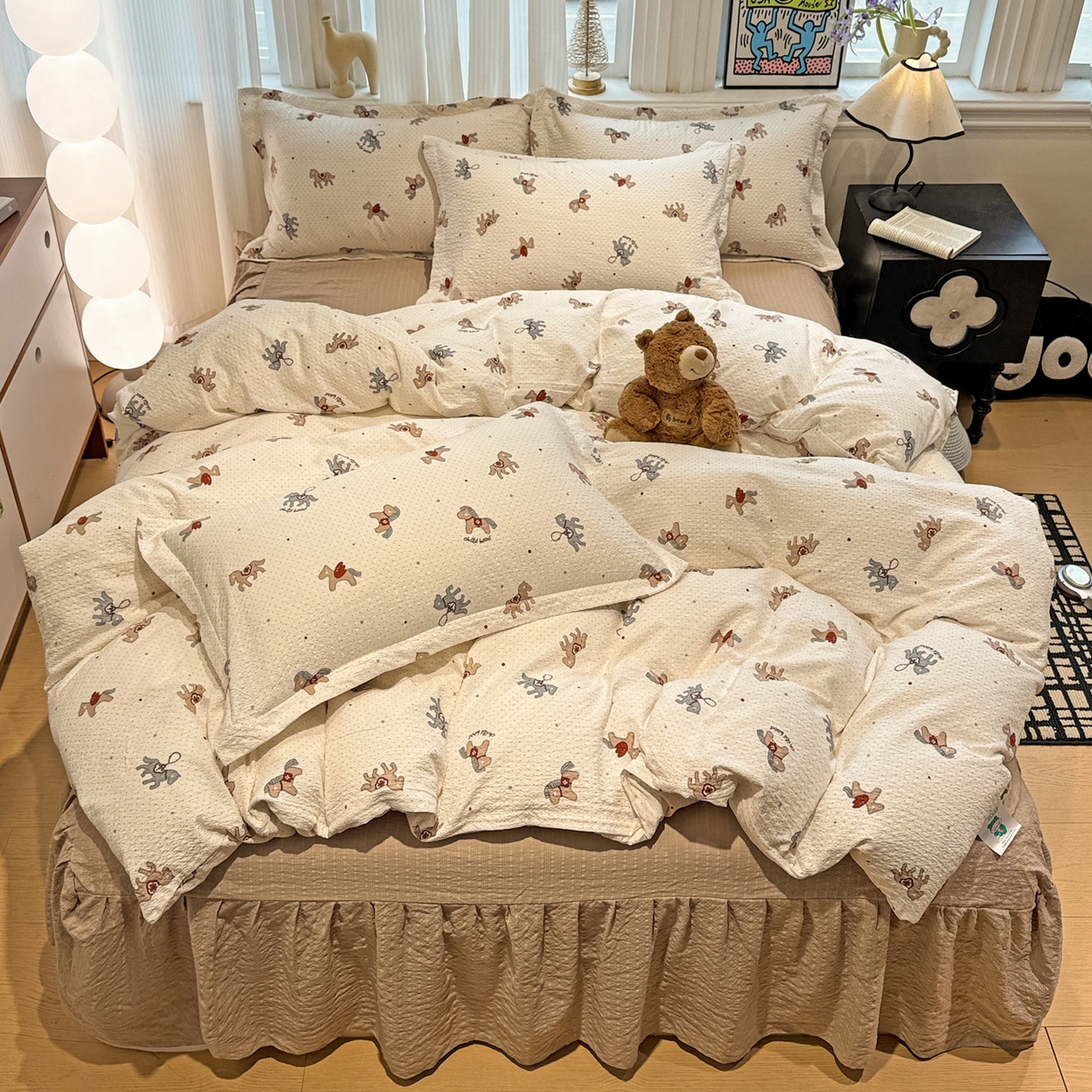 91家纺网 家纺一手货源 找家纺 富米莱（原臻工厂） 2026新款云感泡芙棉小清新印花简约床盖床裙四件套一小红书推荐 简约-童趣木马