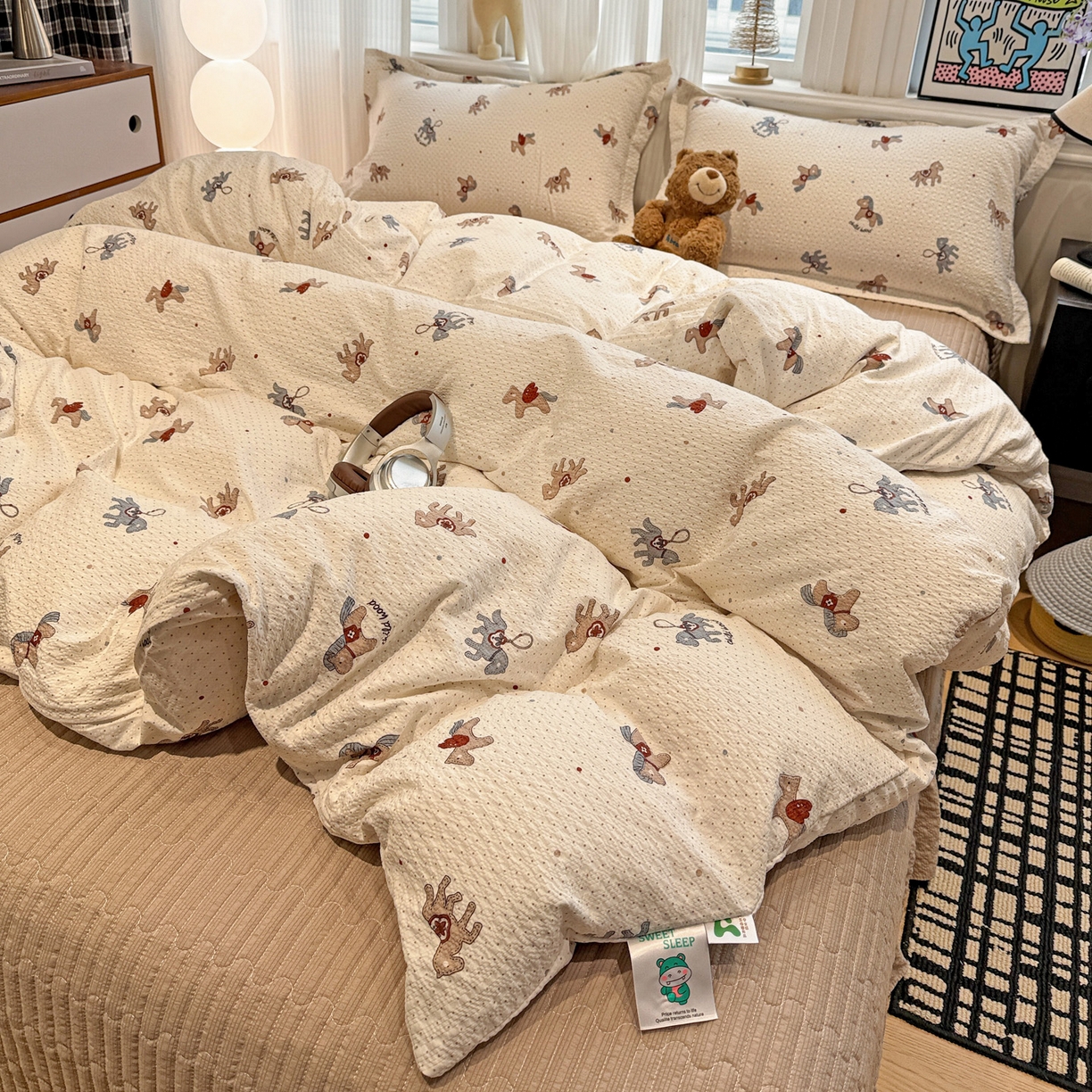 91家纺网 家纺一手货源 找家纺 富米莱（原臻工厂） 2026新款云感泡芙棉小清新印花简约床盖床裙四件套一小红书推荐 简约-童趣木马