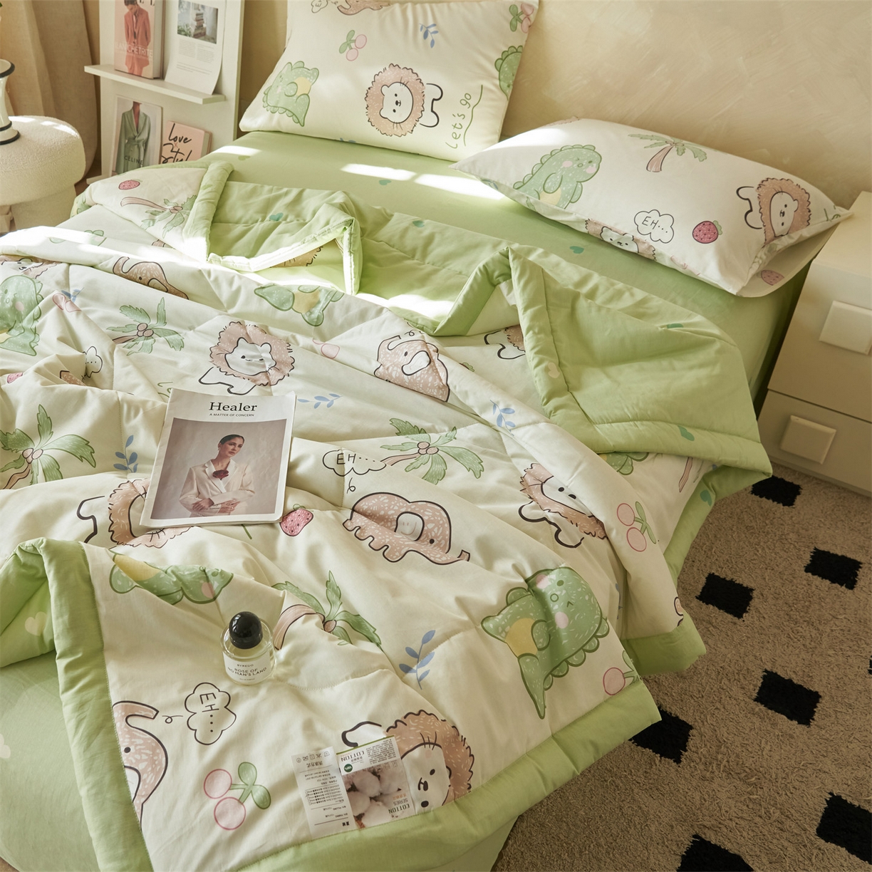 91家纺网 家纺一手货源 找家纺 恬思语家纺 2026春夏新款里外全棉印花棉花夏被空调被夏凉被夏被四件套 森岛精灵