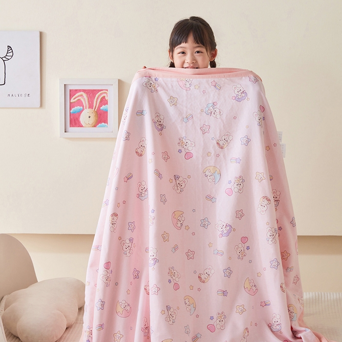 91家纺网 家纺一手货源 找家纺 嗨生活 2026新款7A抗菌全棉纱布夏被儿童夏被幼儿园夏被夏被毯 萌萌小兔