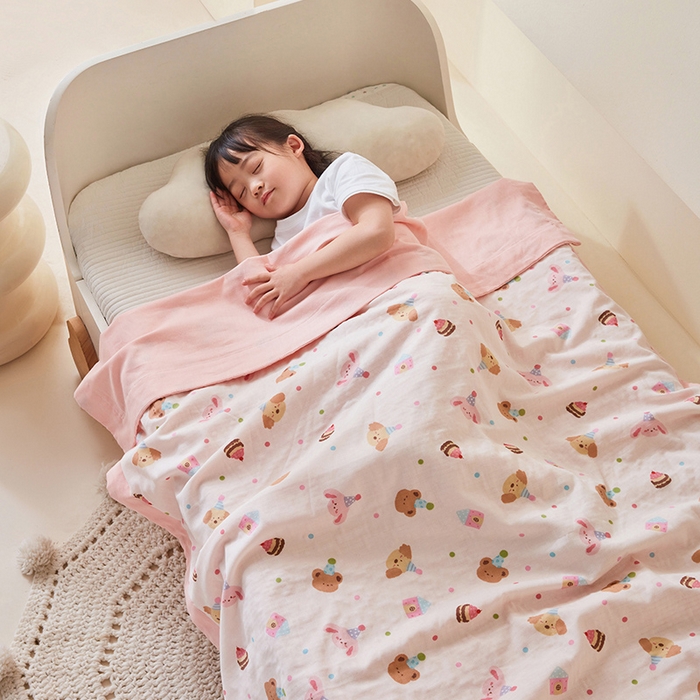 91家纺网 家纺一手货源 找家纺 嗨生活 2026新款7A抗菌全棉纱布夏被儿童夏被幼儿园夏被夏被毯 欢乐时光