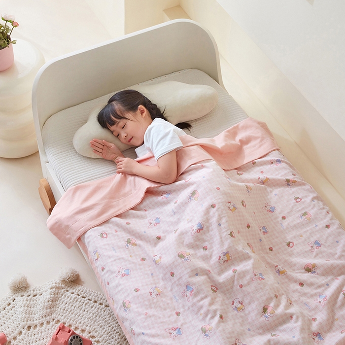 91家纺网 家纺一手货源 找家纺 嗨生活 2026新款7A抗菌全棉纱布夏被儿童夏被幼儿园夏被夏被毯 格子兔