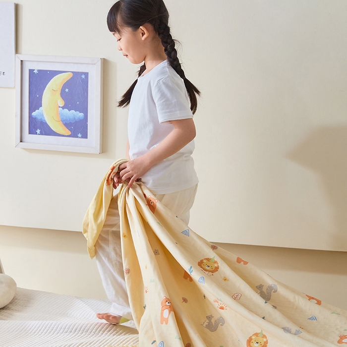 91家纺网 家纺一手货源 找家纺 嗨生活 2026新款7A抗菌全棉纱布夏被儿童夏被幼儿园夏被夏被毯 狮子王国