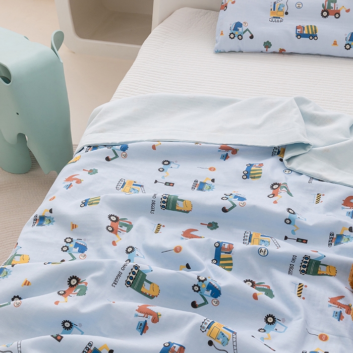 91家纺网 家纺一手货源 找家纺 嗨生活 2026新款7A抗菌全棉纱布夏被儿童夏被幼儿园夏被夏被毯 挖机恐龙