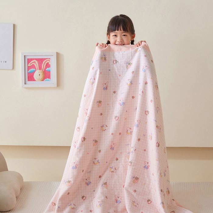 91家纺网 家纺一手货源 找家纺 嗨生活 2026新款7A抗菌全棉纱布夏被儿童夏被幼儿园夏被夏被毯 格子兔