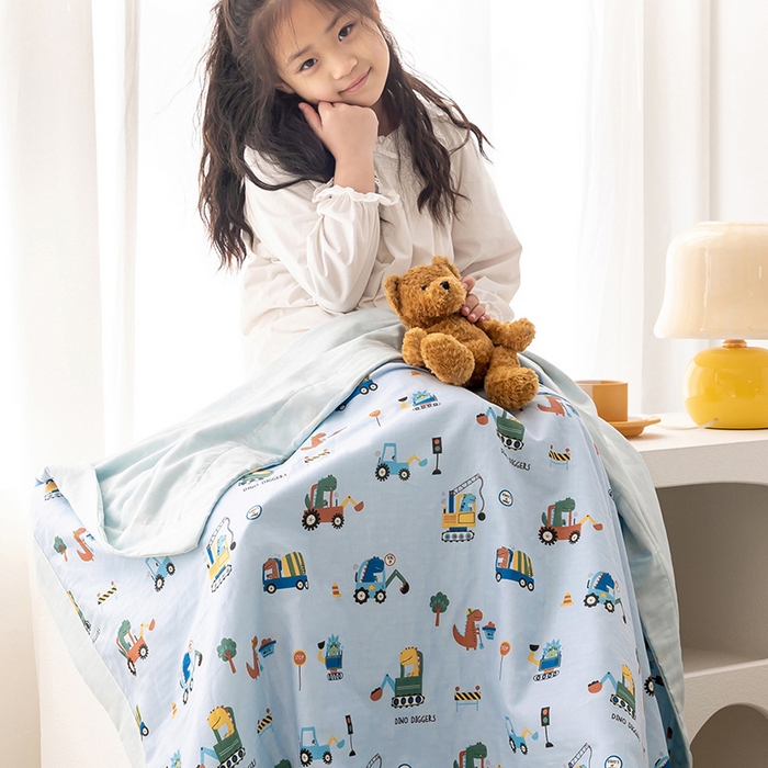 91家纺网 家纺一手货源 找家纺 嗨生活 2026新款7A抗菌全棉纱布夏被儿童夏被幼儿园夏被夏被毯 挖机恐龙